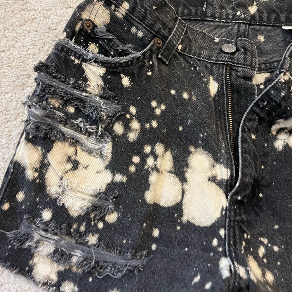 Black bleached distressed Levi shorts